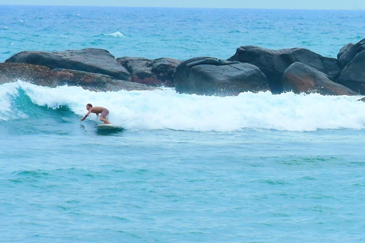Anb Surf View Hotell Tangalle Exteriör bild
