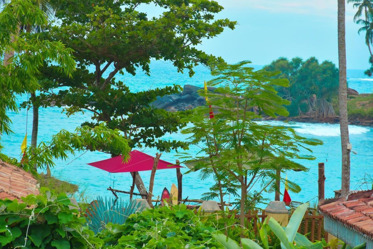 Anb Surf View Hotell Tangalle Exteriör bild